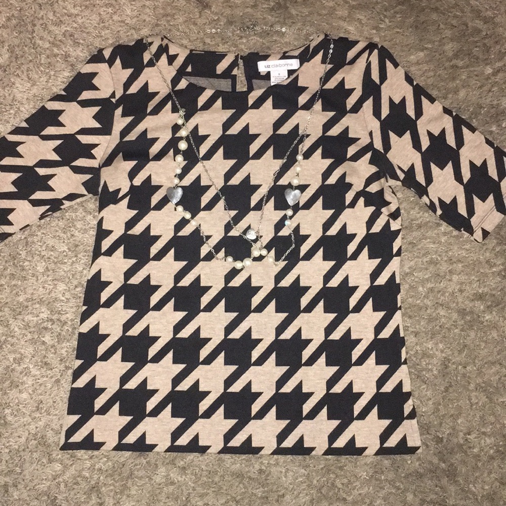 Small women’s top